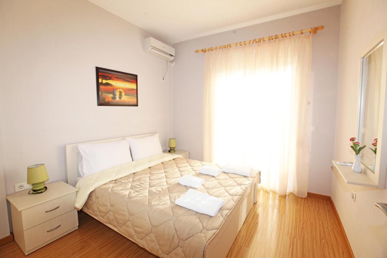 Teo Apartaments Саранда Экстерьер фото