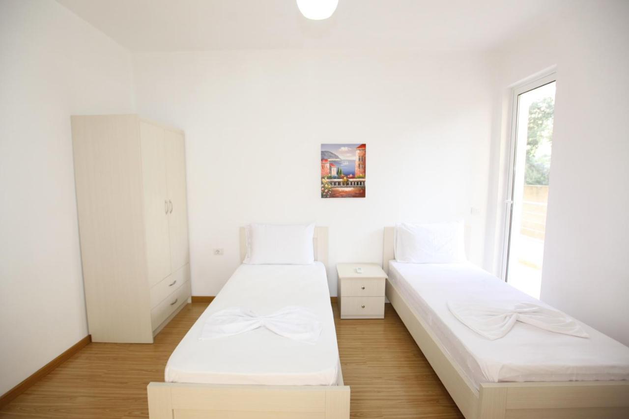 Teo Apartaments Саранда Экстерьер фото