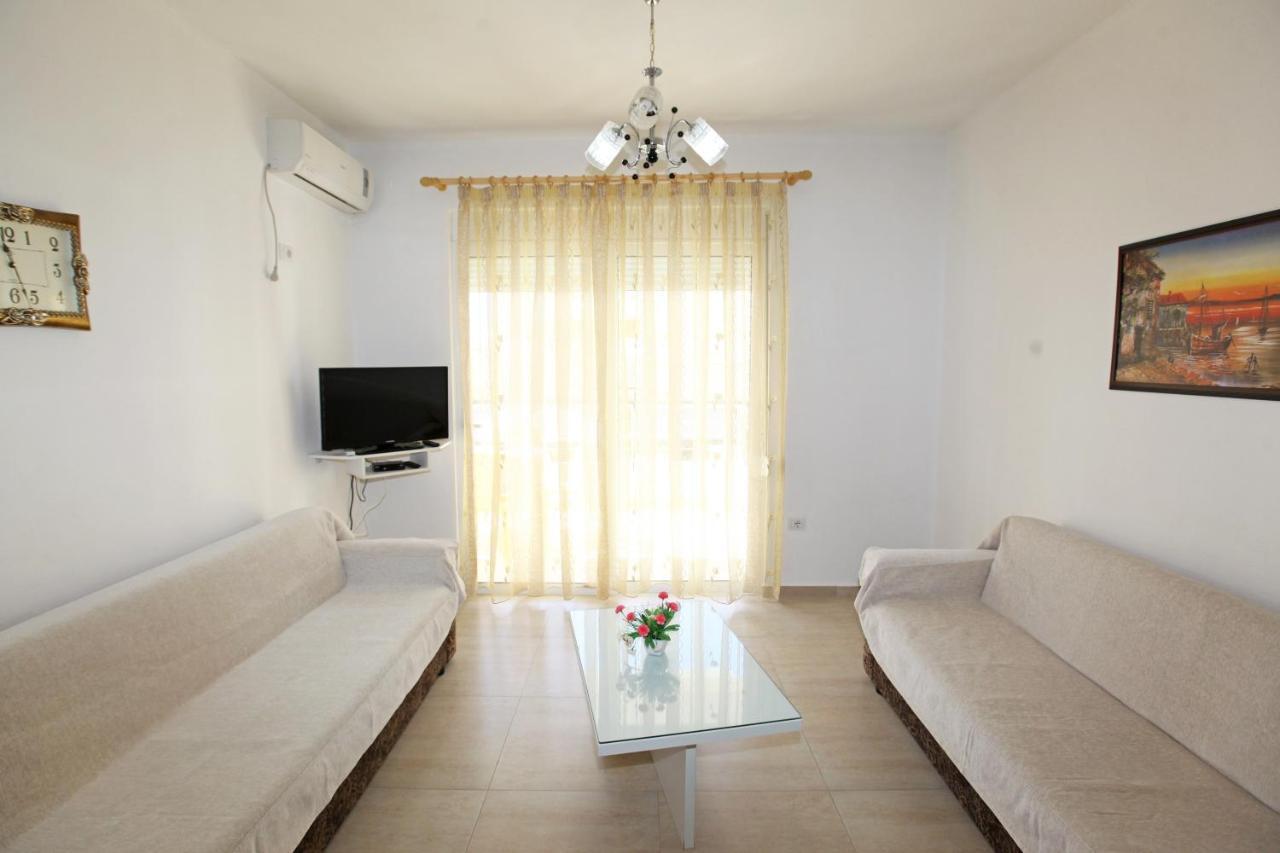 Teo Apartaments Саранда Экстерьер фото