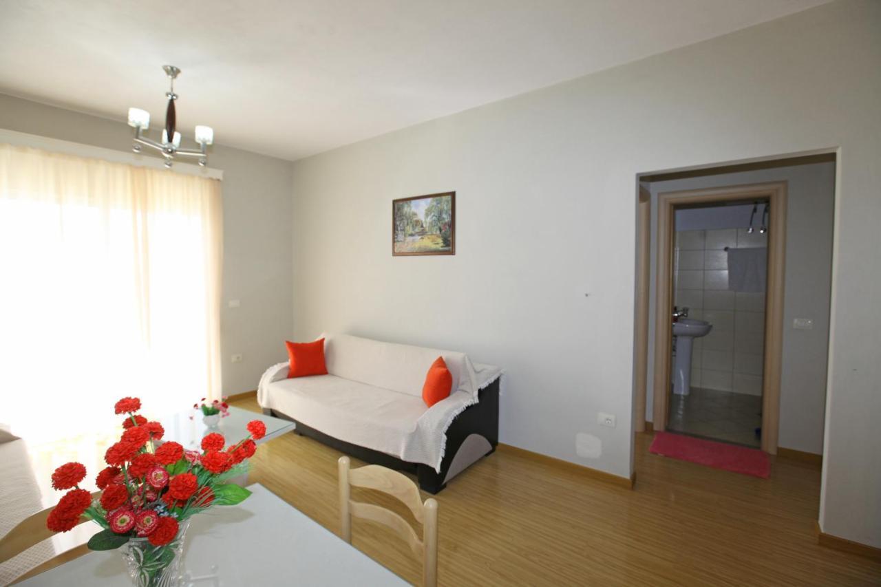 Teo Apartaments Саранда Экстерьер фото