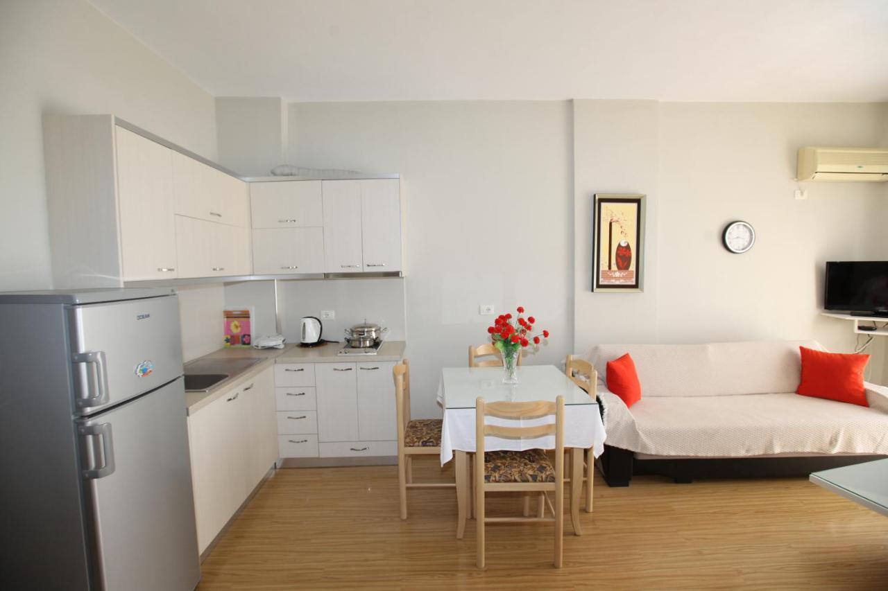 Teo Apartaments Саранда Экстерьер фото